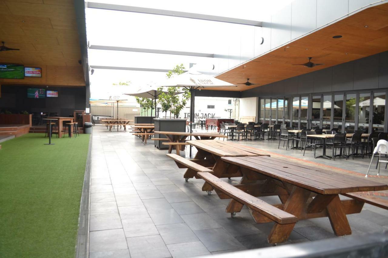 Garden Hotel Dubbo Exterior photo